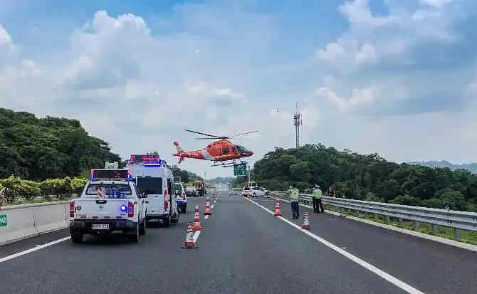 东营区高速公路汽车救援案例